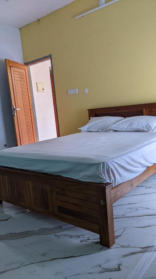 Dilkush Munroe Homestay Kollam Bagian luar foto